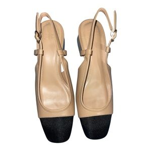 ***SOLD****Elegant Beige and Black Women's Flats